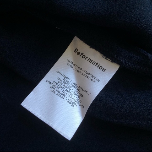 ✨SALE✨ Reformation Mavis Dress - Midnight Navy - Picture 6 of 7